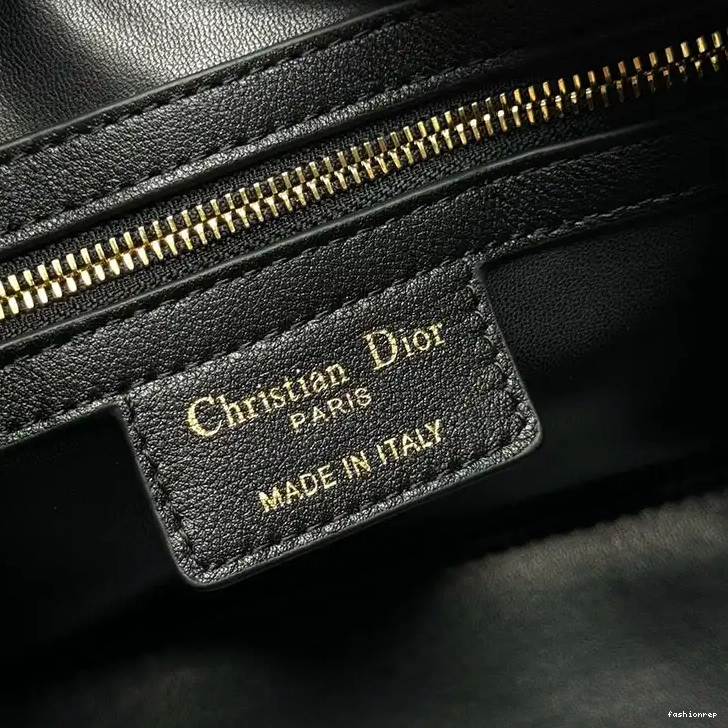 Fashionrep 2411YA0258 Bags Dio 0825